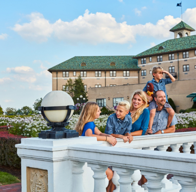 Family outside of Hershey Hotel